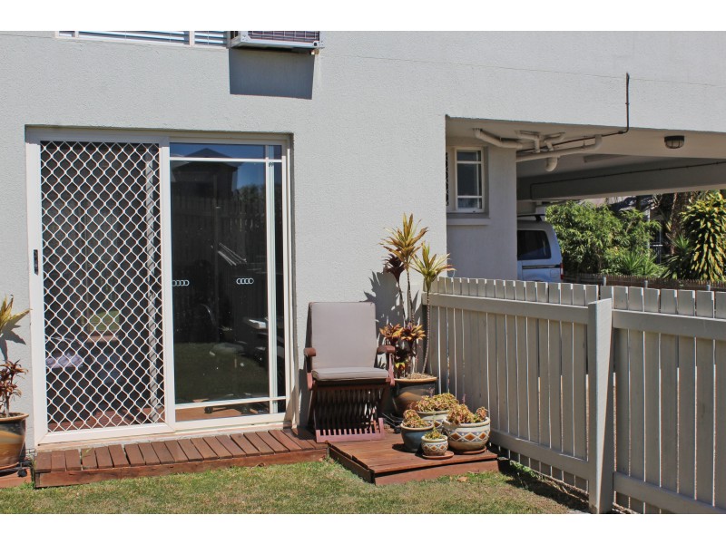 1/5 Vernon, Nambour QLD 4560