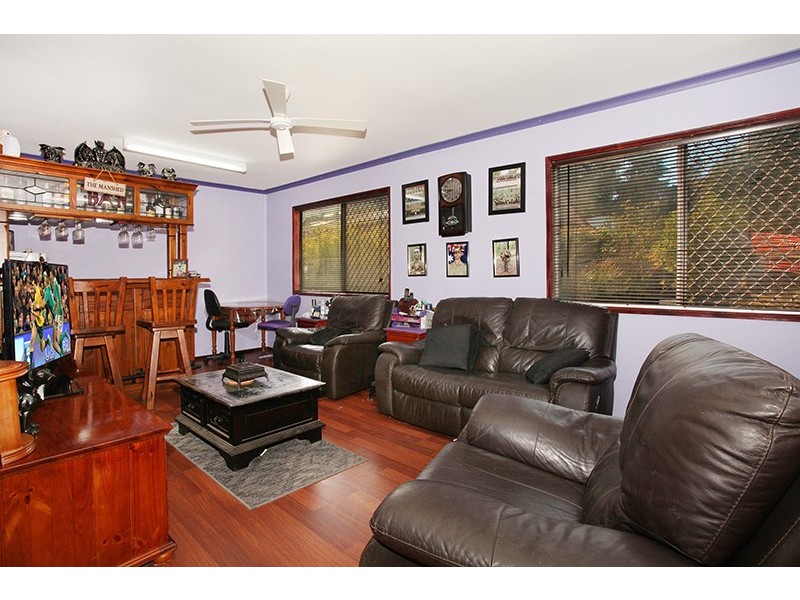 14 Thomas Crescent, Nambour QLD 4560