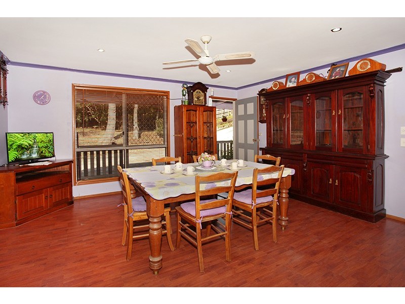 14 Thomas Crescent, Nambour QLD 4560