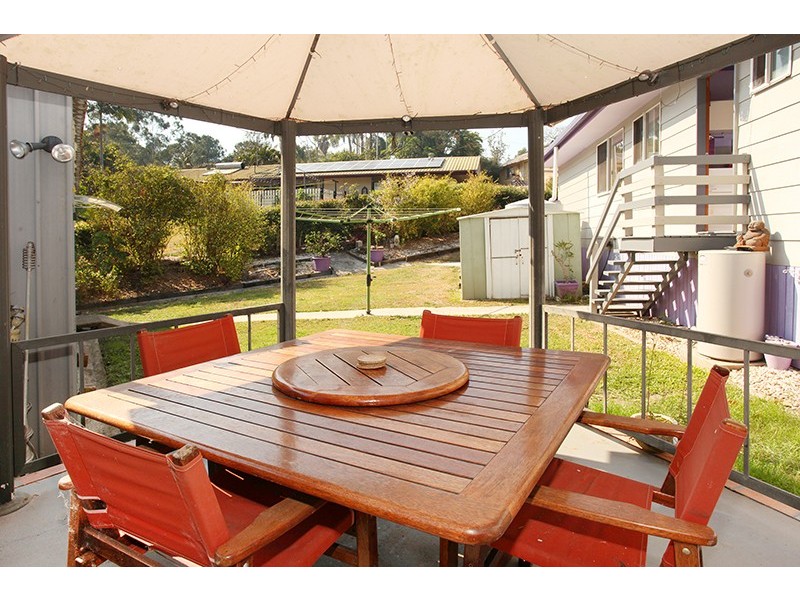 14 Thomas Crescent, Nambour QLD 4560