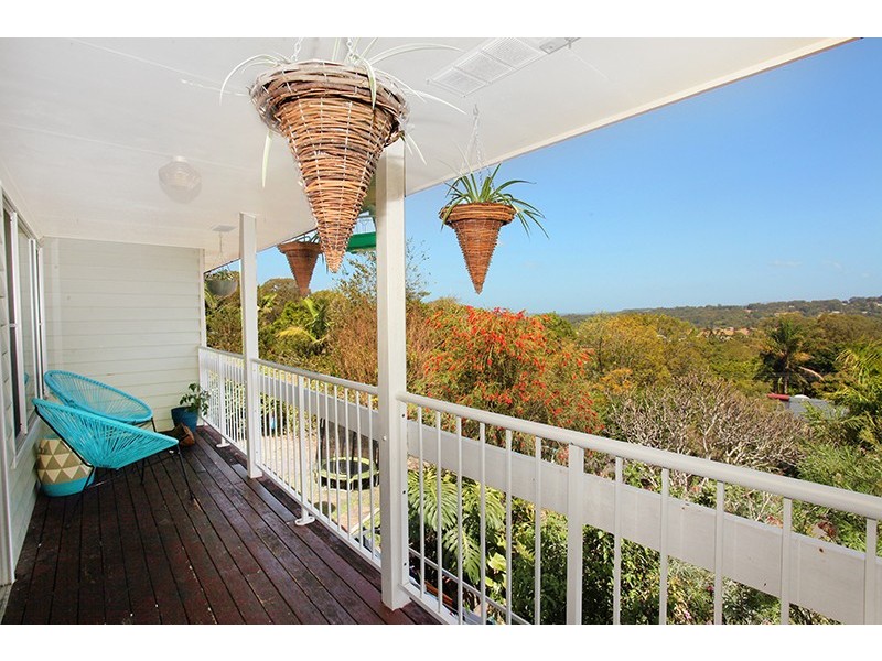 21 Raylee Avenue, Nambour QLD 4560