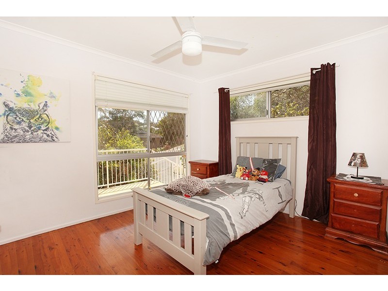 21 Raylee Avenue, Nambour QLD 4560