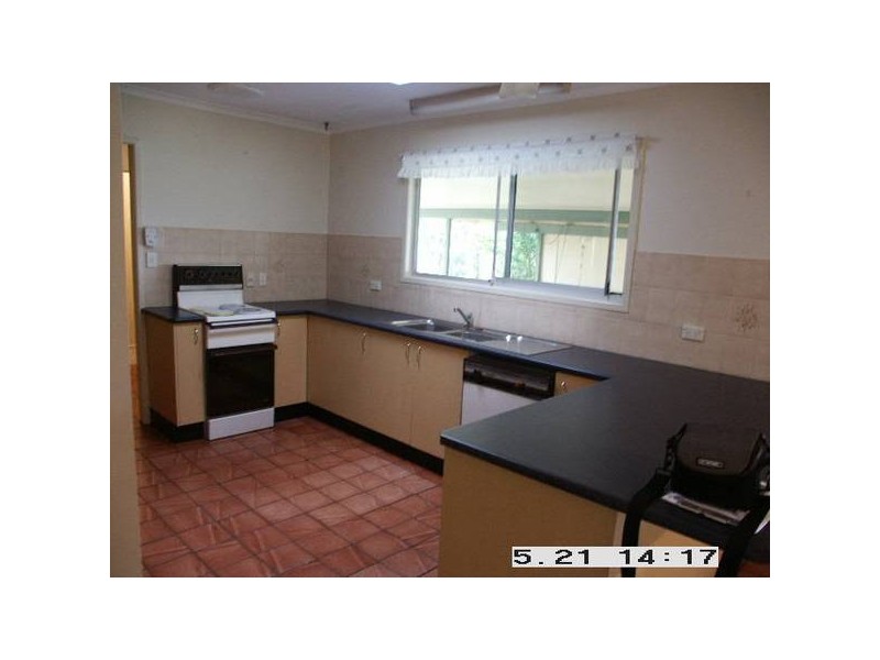 8 Hamilton Road, West Woombye QLD 4559