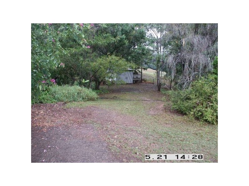 8 Hamilton Road, West Woombye QLD 4559