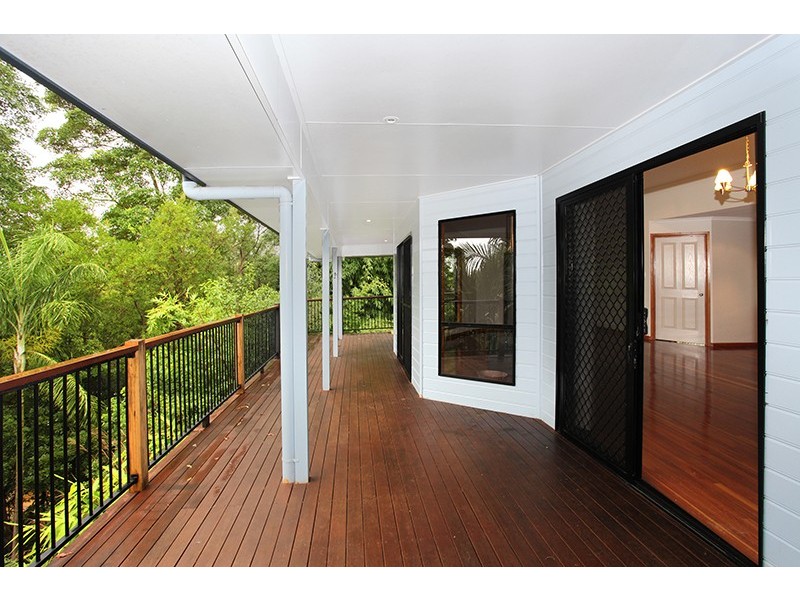 27 Leigha Place, Kureelpa QLD 4560