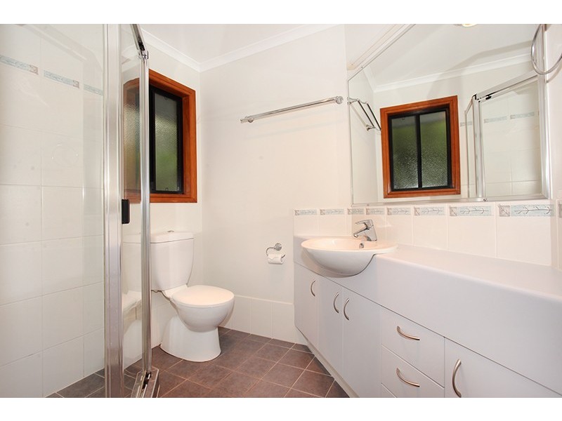 27 Leigha Place, Kureelpa QLD 4560
