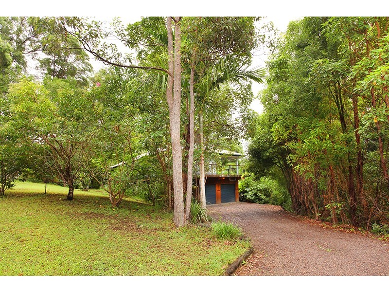 27 Leigha Place, Kureelpa QLD 4560