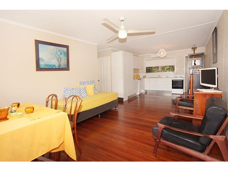 1/6 Washington Street, Nambour QLD 4560