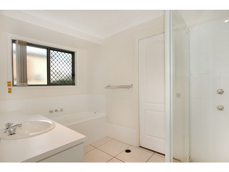 2/144 Nambour Mapleton Road, Nambour QLD 4560