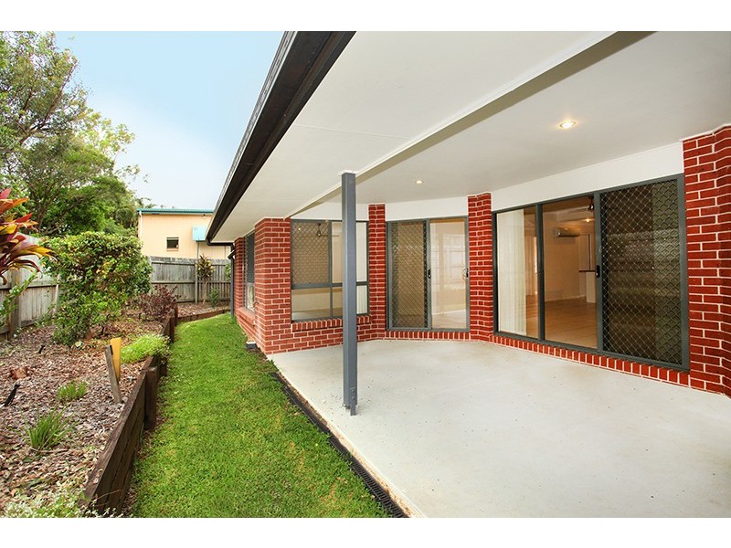 2/144 Nambour Mapleton Road, Nambour QLD 4560