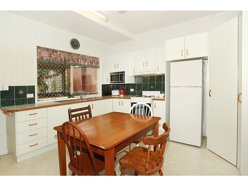 14 Tamper Street, Nambour QLD 4560