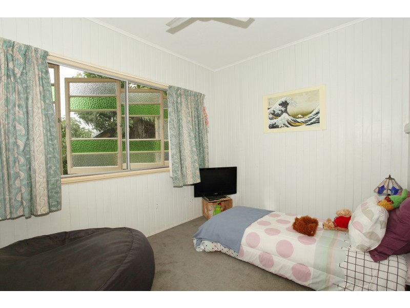 14 Tamper Street, Nambour QLD 4560