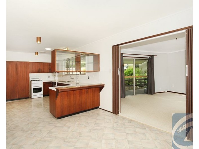 2 Amaroo Avenue, Nambour QLD 4560