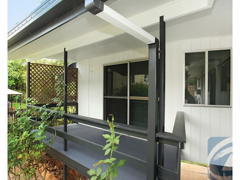 2 Amaroo Avenue, Nambour QLD 4560