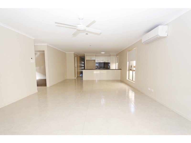 38 Wilderness Circuit, Little Mountain QLD 4551