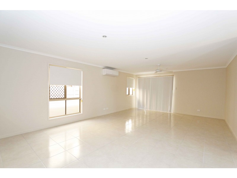 38 Wilderness Circuit, Little Mountain QLD 4551