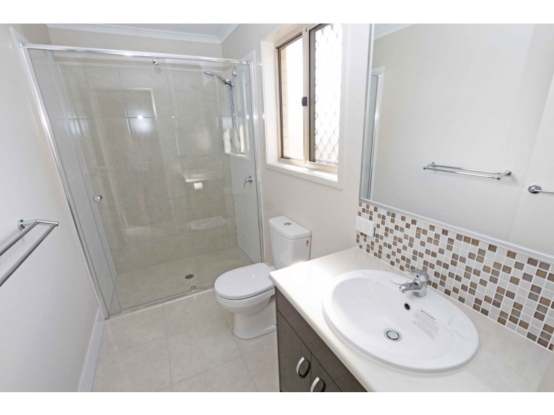 38 Wilderness Circuit, Little Mountain QLD 4551