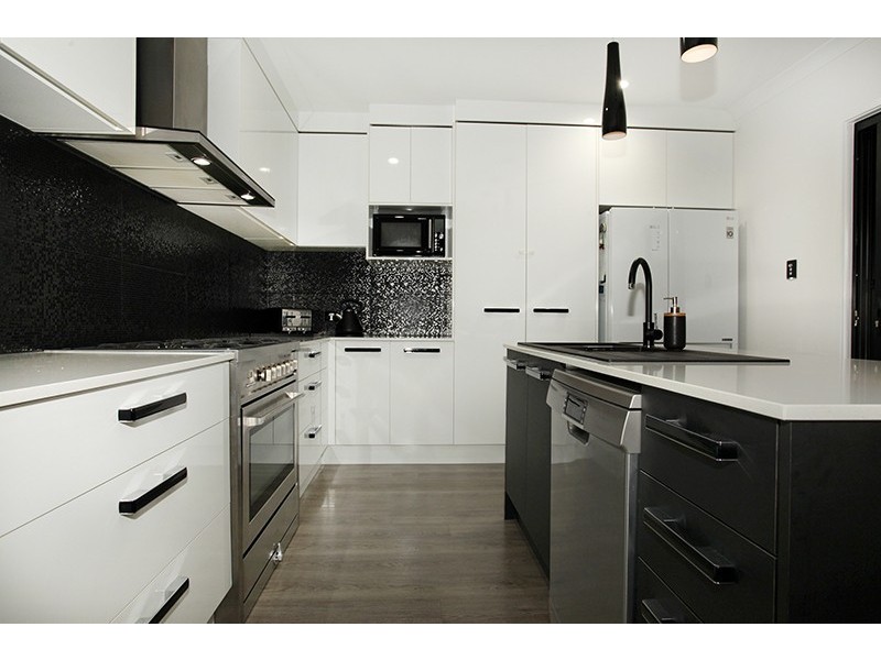 46 Spoonbill Drive, Forest Glen QLD 4556