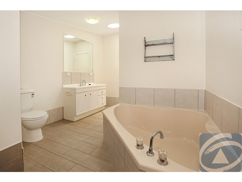 82 Coes Creek Road, Burnside QLD 4560