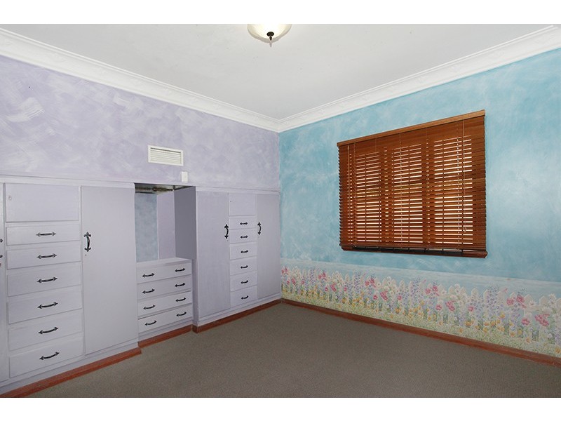 32 Aspland Street, Nambour QLD 4560
