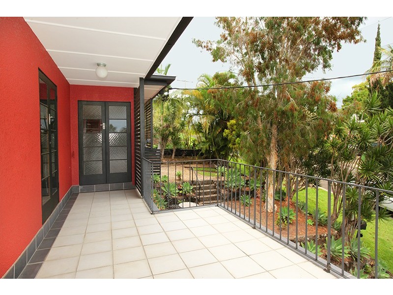 32 Aspland Street, Nambour QLD 4560