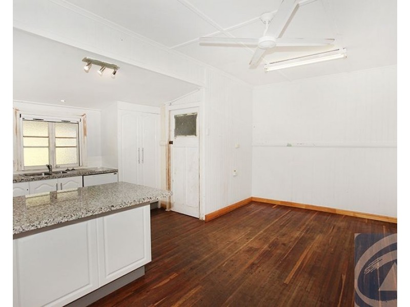 16 Bundarra Street, Nambour QLD 4560