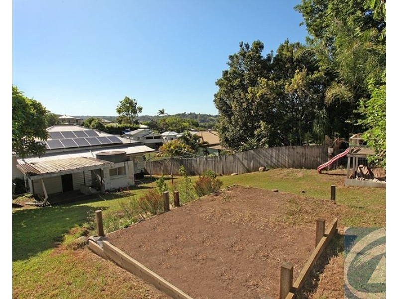 16 Bundarra Street, Nambour QLD 4560