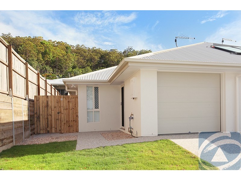2/4 Martha Place, Nambour QLD 4560