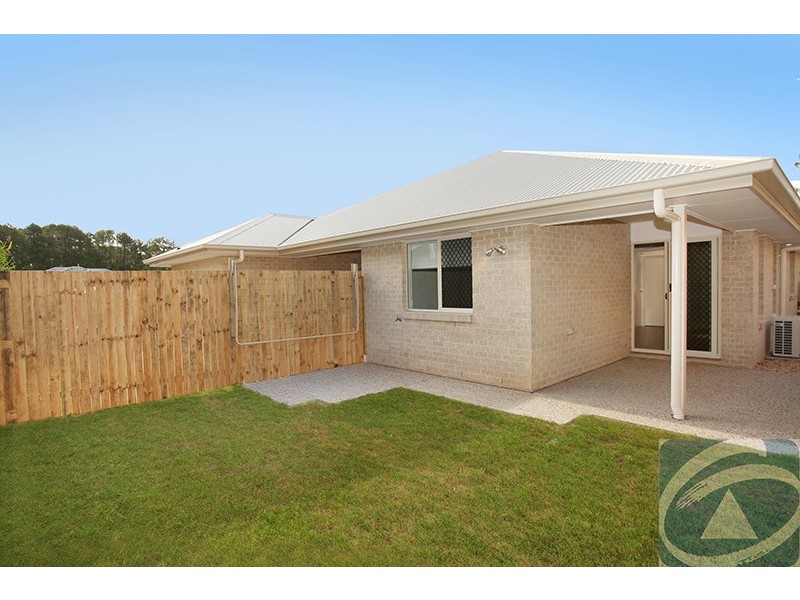 2/4 Martha Place, Nambour QLD 4560