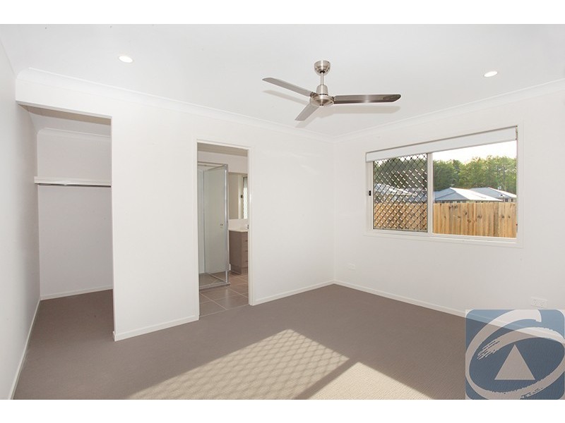 1/4 Martha Place, Nambour QLD 4560