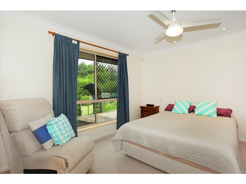 4 Neroli Street, Palmwoods QLD 4555