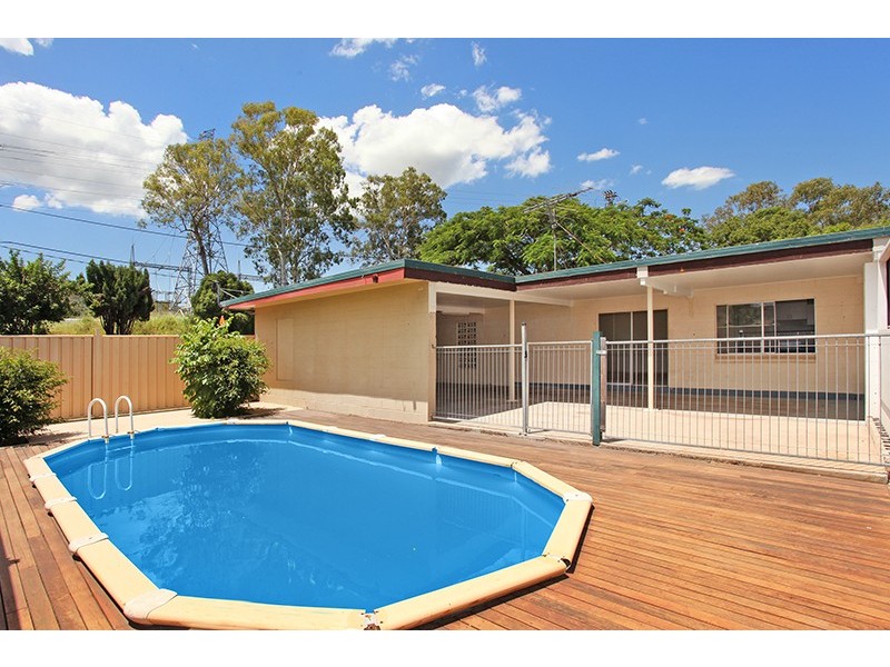 2 Duhs Road, Nambour QLD 4560