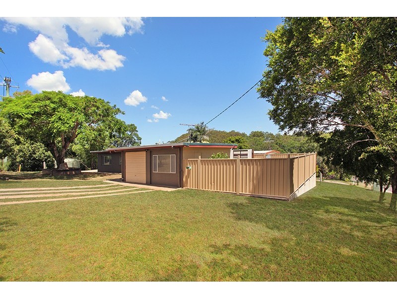 2 Duhs Road, Nambour QLD 4560