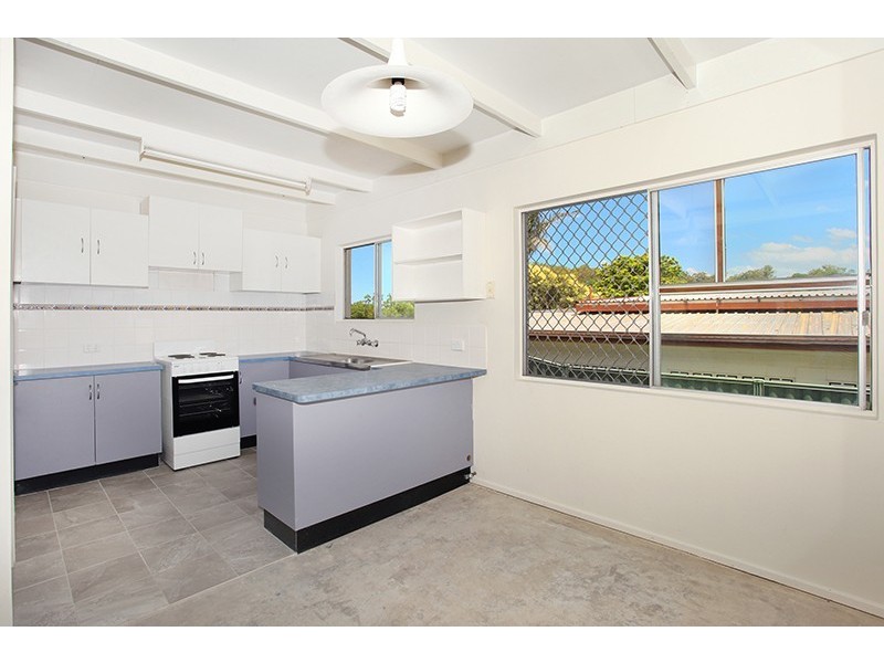 2 Duhs Road, Nambour QLD 4560