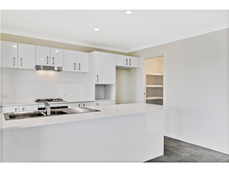 1/12 Horizons Way, Woombye QLD 4559
