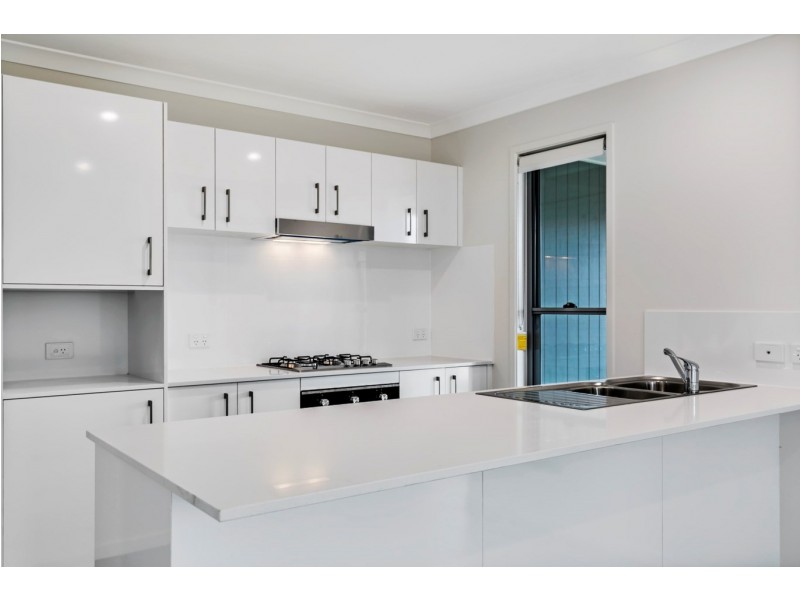 1/12 Horizons Way, Woombye QLD 4559