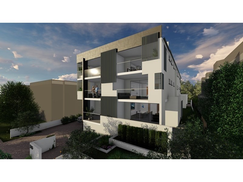 305 Bradman Avenue, Maroochydore QLD 4558