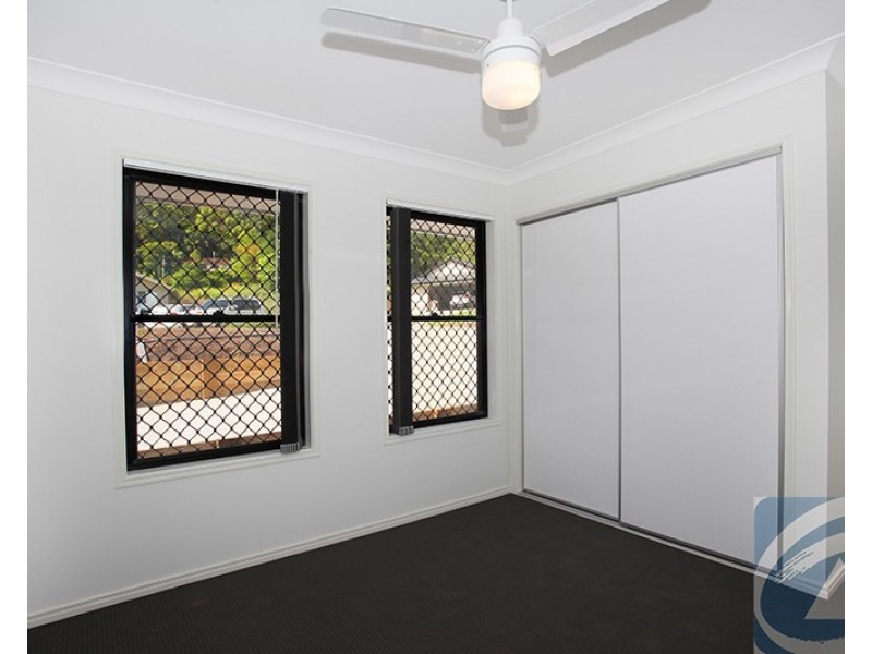 1/4 Eva Court, Nambour QLD 4560