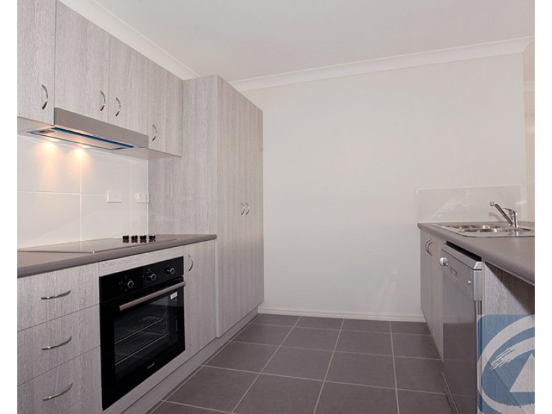 1/4 Eva Court, Nambour QLD 4560