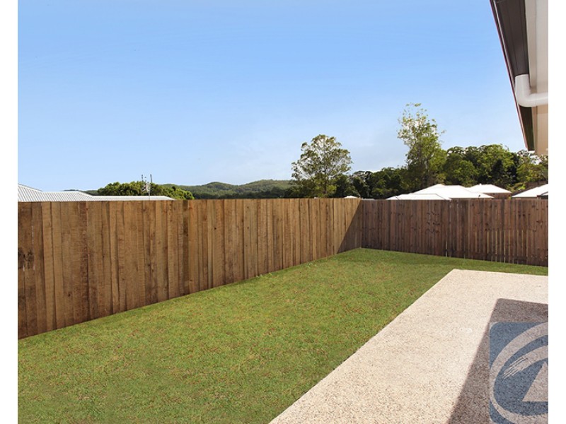 2/4 Eva Court, Nambour QLD 4560