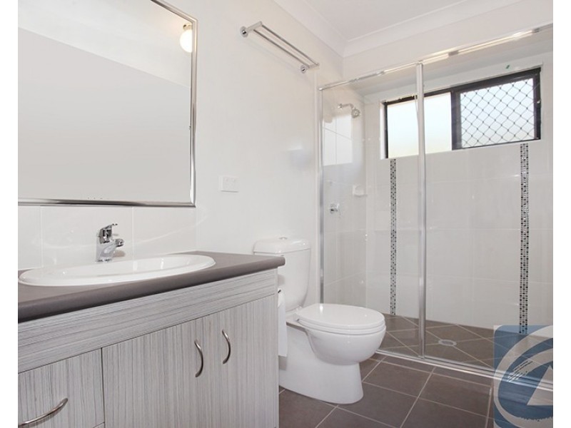 2/4 Eva Court, Nambour QLD 4560