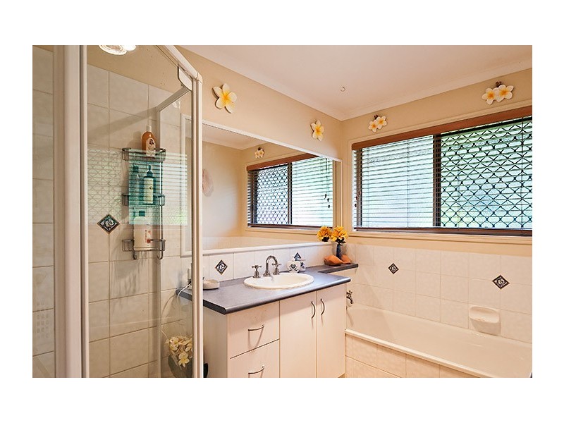 142 Shamley Heath Road, Kureelpa QLD 4560