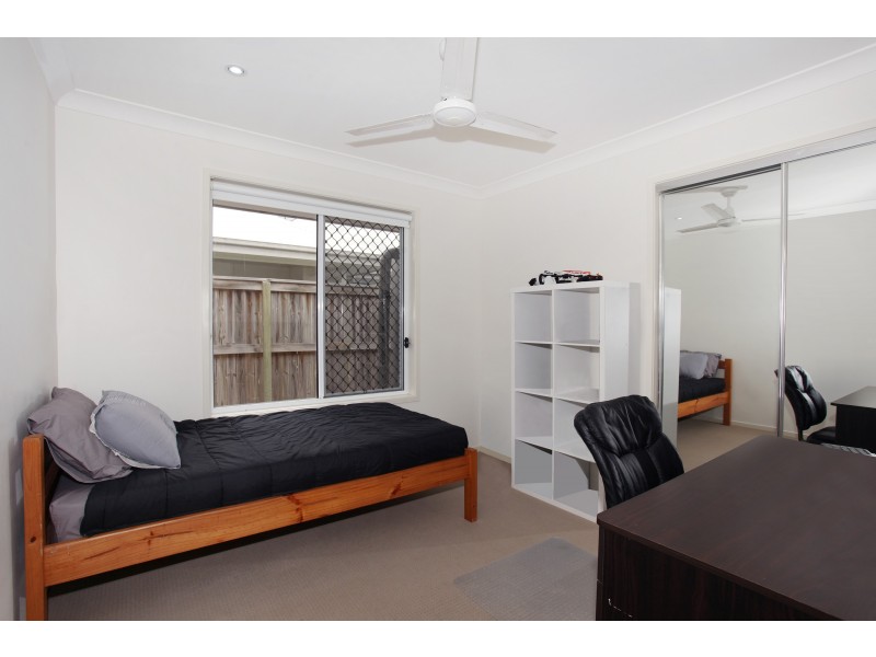 1/13 Spoonbill Drive, Forest Glen QLD 4556