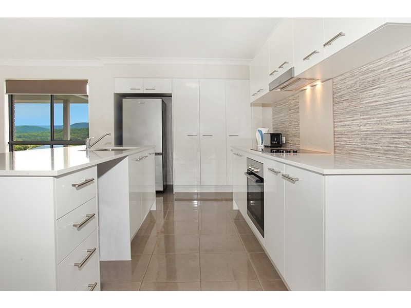 40 George Street, Kenilworth QLD 4574