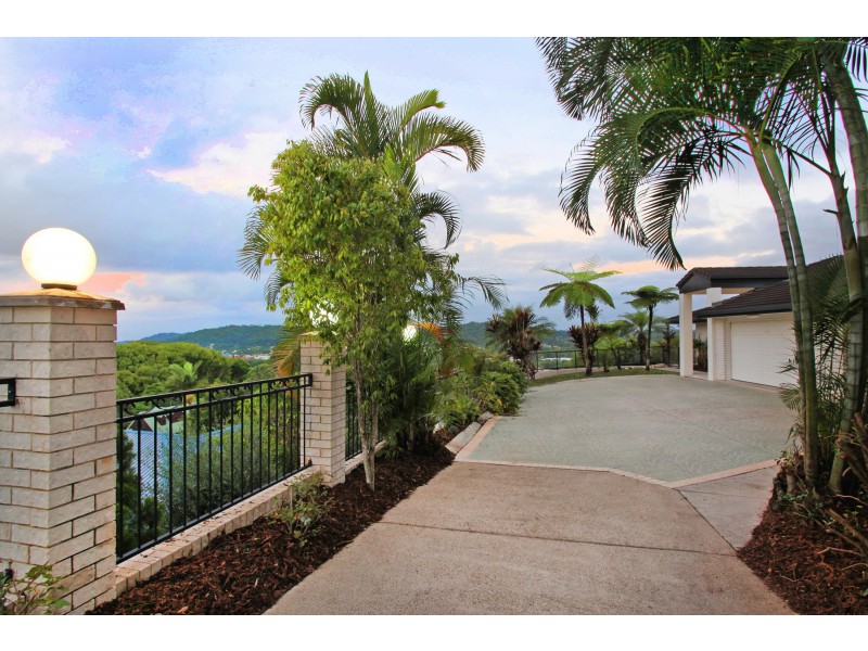 3 Pearl Parade, Nambour QLD 4560