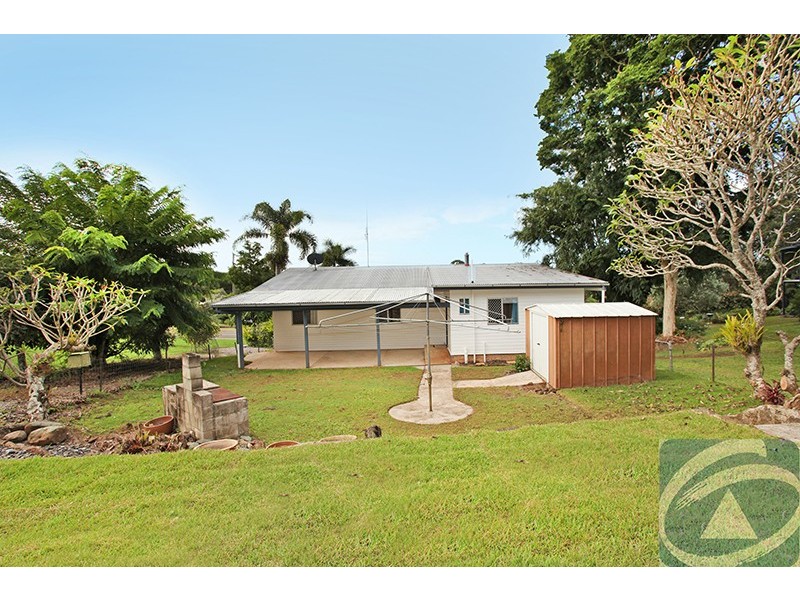 32 Kerrs Lane, Coes Creek QLD 4560