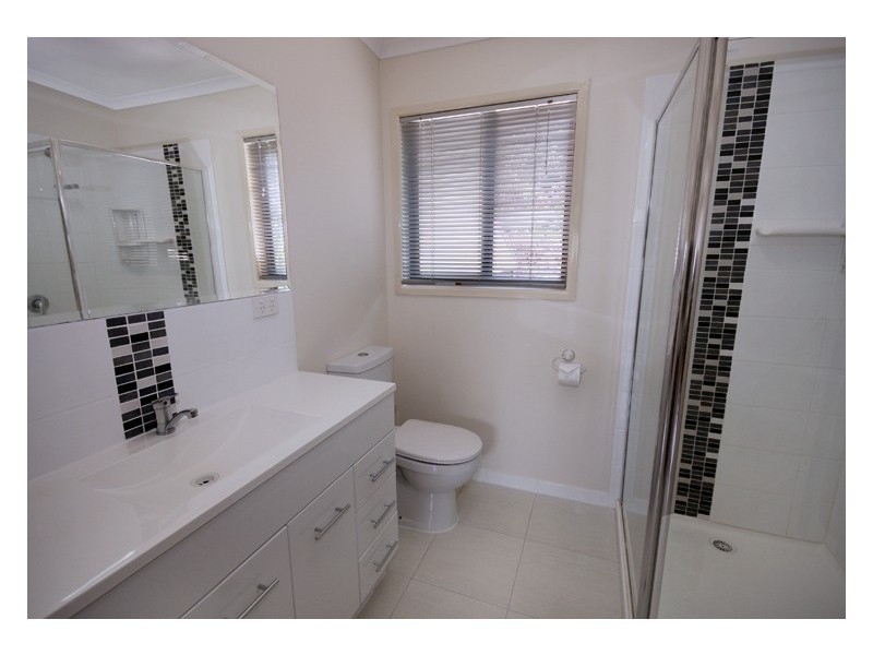 20 Sapphire Drive, Nambour QLD 4560