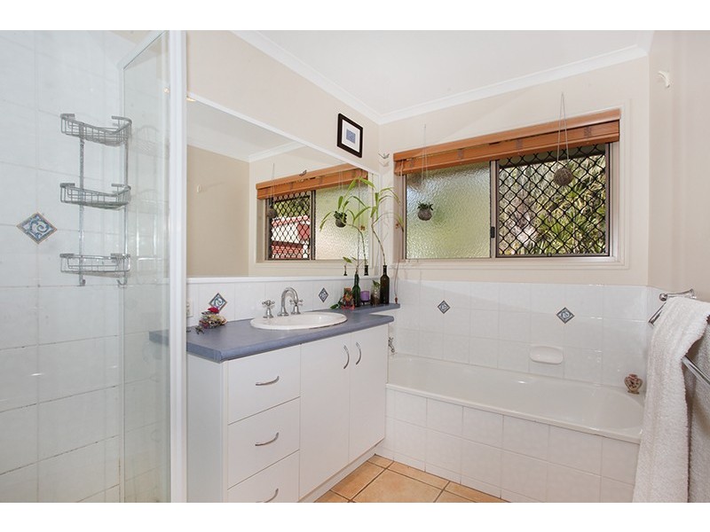142 Shamley Heath Road, Kureelpa QLD 4560