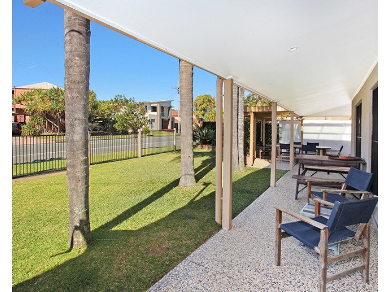 442 Oceanic Drive, Wurtulla QLD 4575