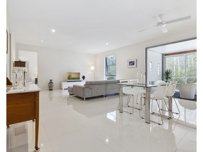 12 Whistler Way, Pomona QLD 4568